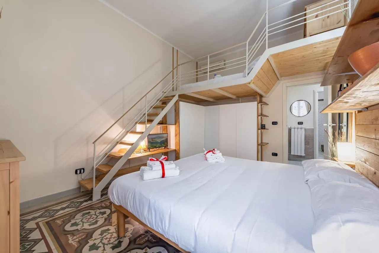 La Rosa Dei Venti Apartment Bari 0*,